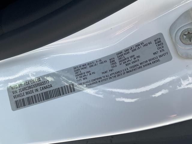 2025 Chrysler Pacifica Vehicle Photo in Kaukauna, WI 54130