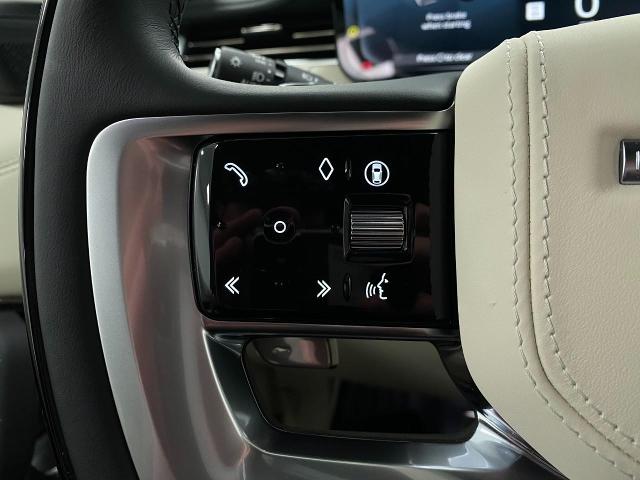 2025 Range Rover Vehicle Photo in Appleton, WI 54913