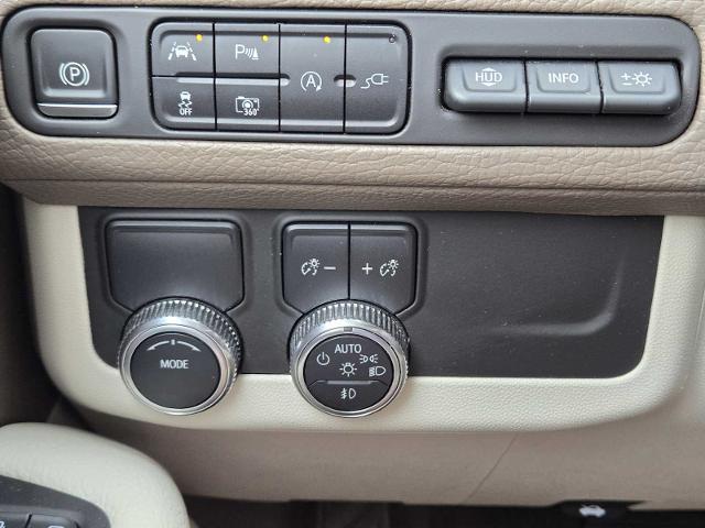 2022 GMC Yukon Vehicle Photo in DENTON, TX 76210-9321