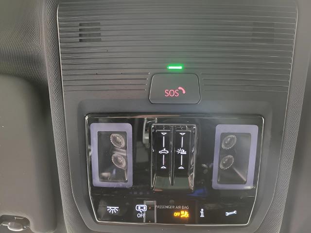 2024 Volkswagen Atlas Cross Sport Vehicle Photo in Oshkosh, WI 54904