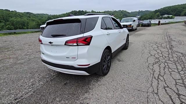 2022 Chevrolet Equinox Vehicle Photo in Pleasant Hills, PA 15236