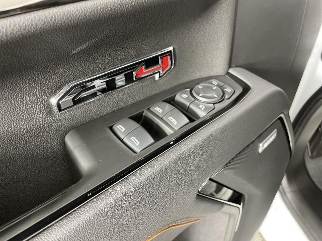 2025 GMC Sierra 1500 Vehicle Photo in GILBERT, AZ 85297-0402