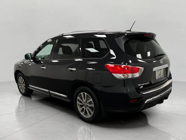 2015 Nissan Pathfinder Vehicle Photo in Appleton, WI 54913