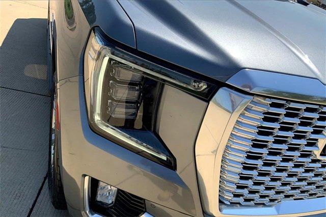 2022 GMC Yukon Vehicle Photo in TOPEKA, KS 66609-0000