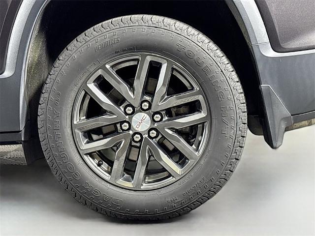 2017 GMC Acadia Vehicle Photo in PUYALLUP, WA 98371-4149