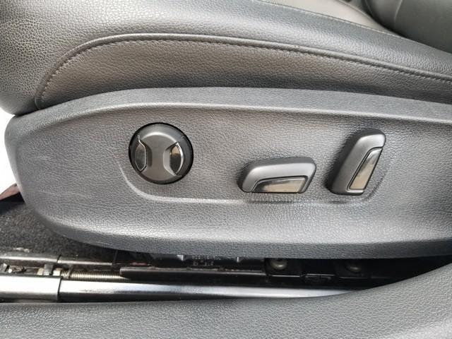 2014 Volkswagen Passat Vehicle Photo in ELYRIA, OH 44035-6349