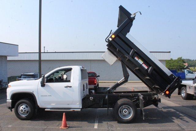 2022 Chevrolet Silverado 3500 HD Chassis Cab Vehicle Photo in SAINT CLAIRSVILLE, OH 43950-8512