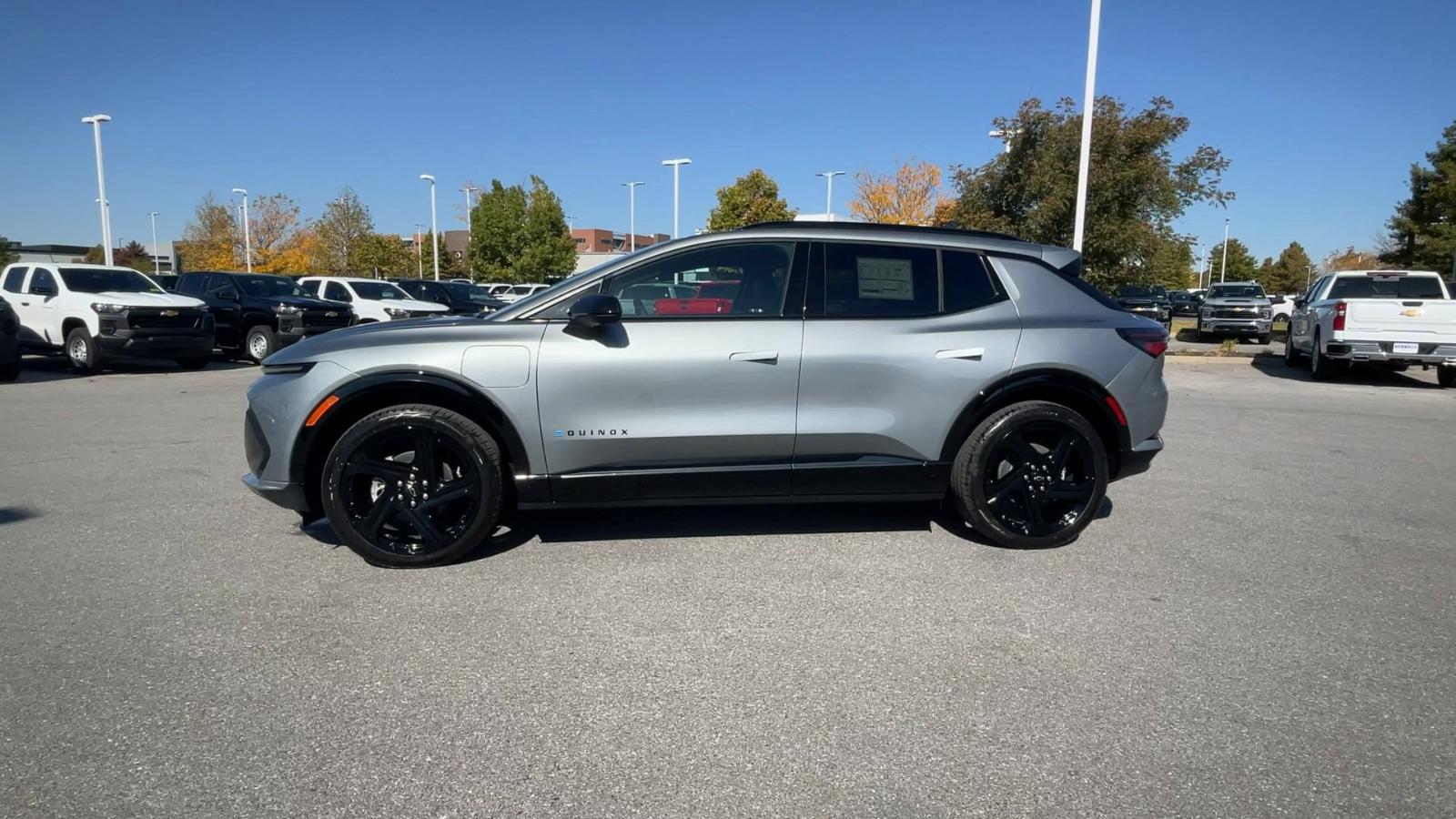 2025 Chevrolet Equinox EV Vehicle Photo in BENTONVILLE, AR 72712-4322