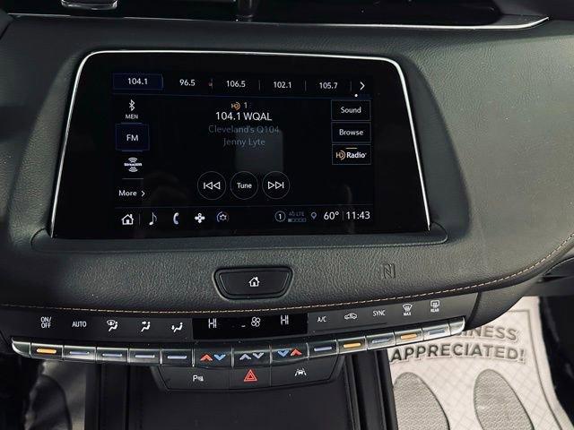 2021 Cadillac XT4 Vehicle Photo in MEDINA, OH 44256-9631