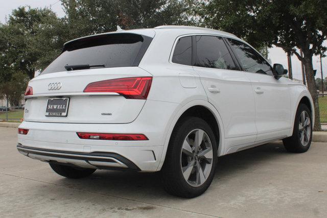 2024 Audi Q5 Vehicle Photo in HOUSTON, TX 77090