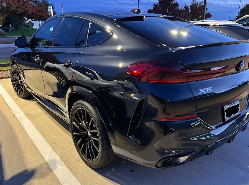 2024 BMW X6 xDrive40i Vehicle Photo in FORT WORTH, TX 76132