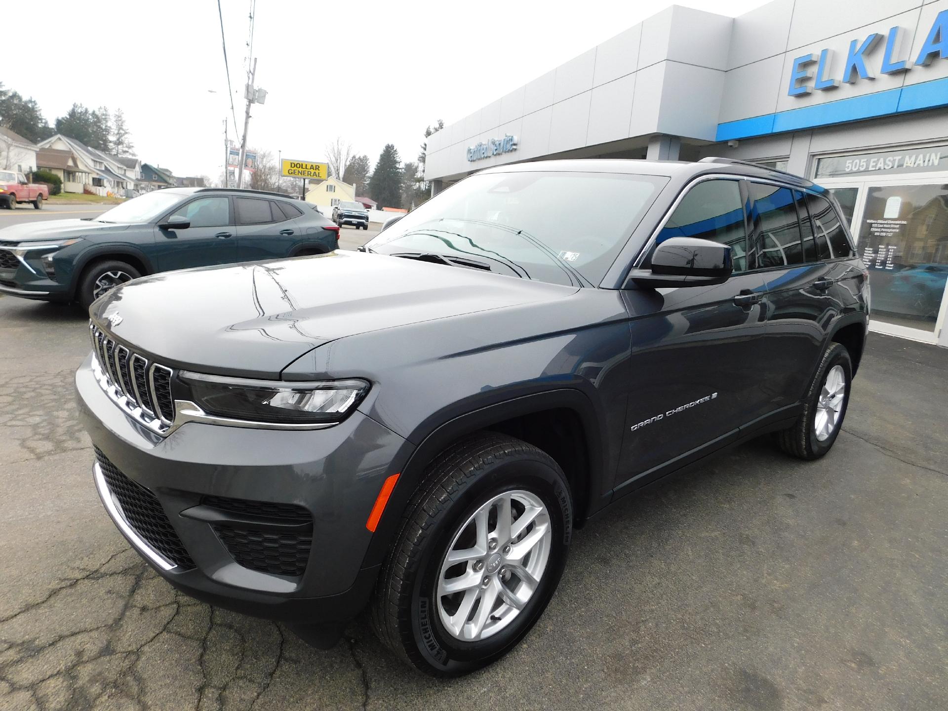 Used 2024 Jeep Grand Cherokee Laredo with VIN 1C4RJHAG8R8574410 for sale in Elkland, PA