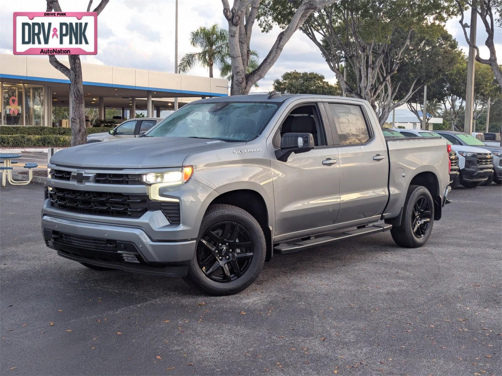 2025 Chevrolet Silverado 1500 Vehicle Photo in GREENACRES, FL 33463-3207