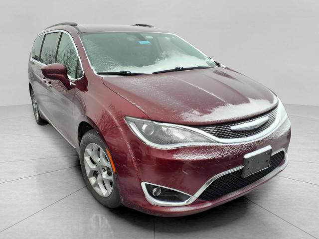 2017 Chrysler Pacifica Vehicle Photo in Oshkosh, WI 54904