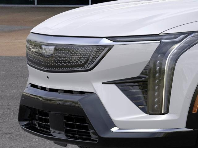 2025 Cadillac OPTIQ Vehicle Photo in KANSAS CITY, MO 64114-4545