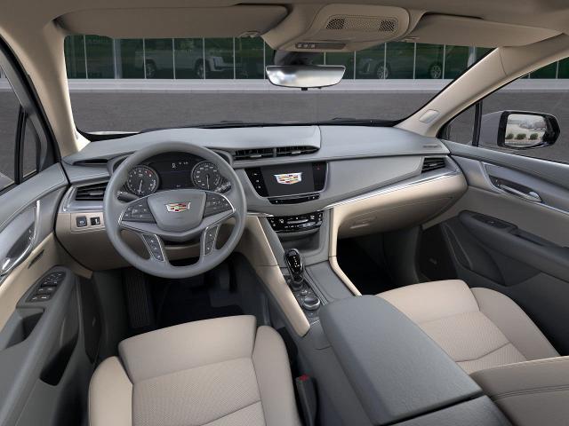 2025 Cadillac XT5 Vehicle Photo in POMPANO BEACH, FL 33064-7091