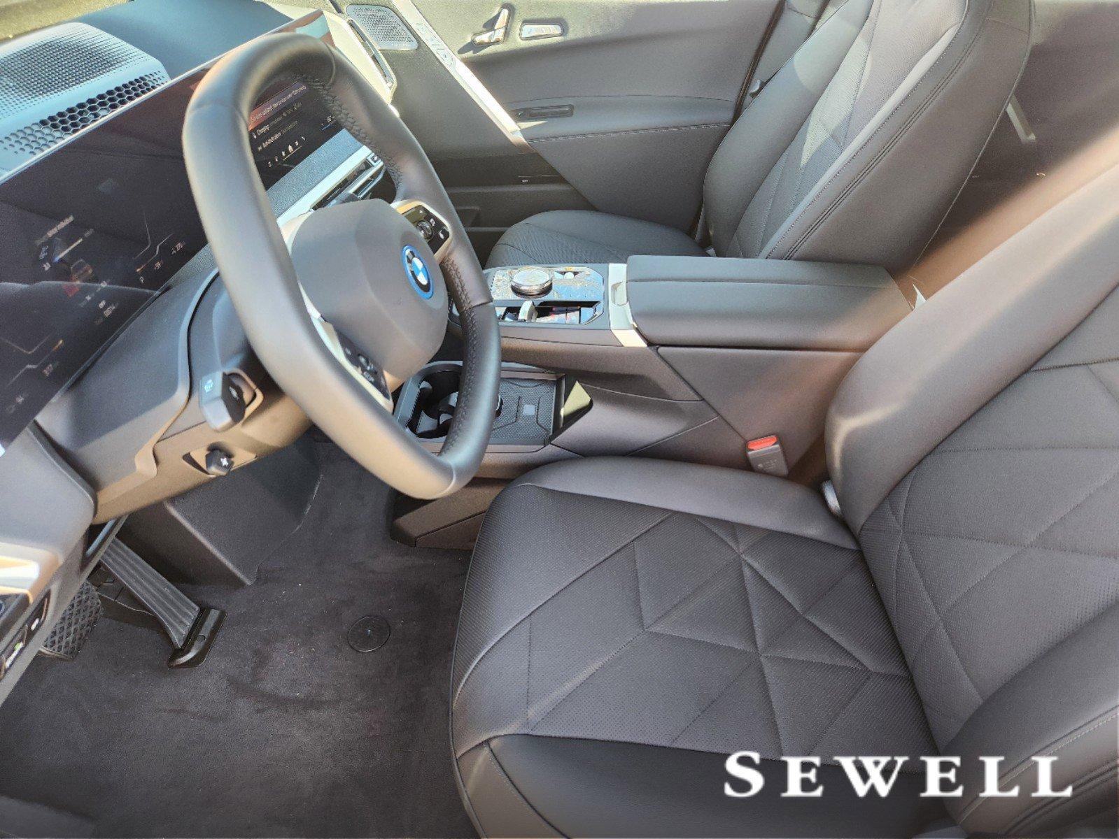2025 BMW iX Vehicle Photo in PLANO, TX 75024