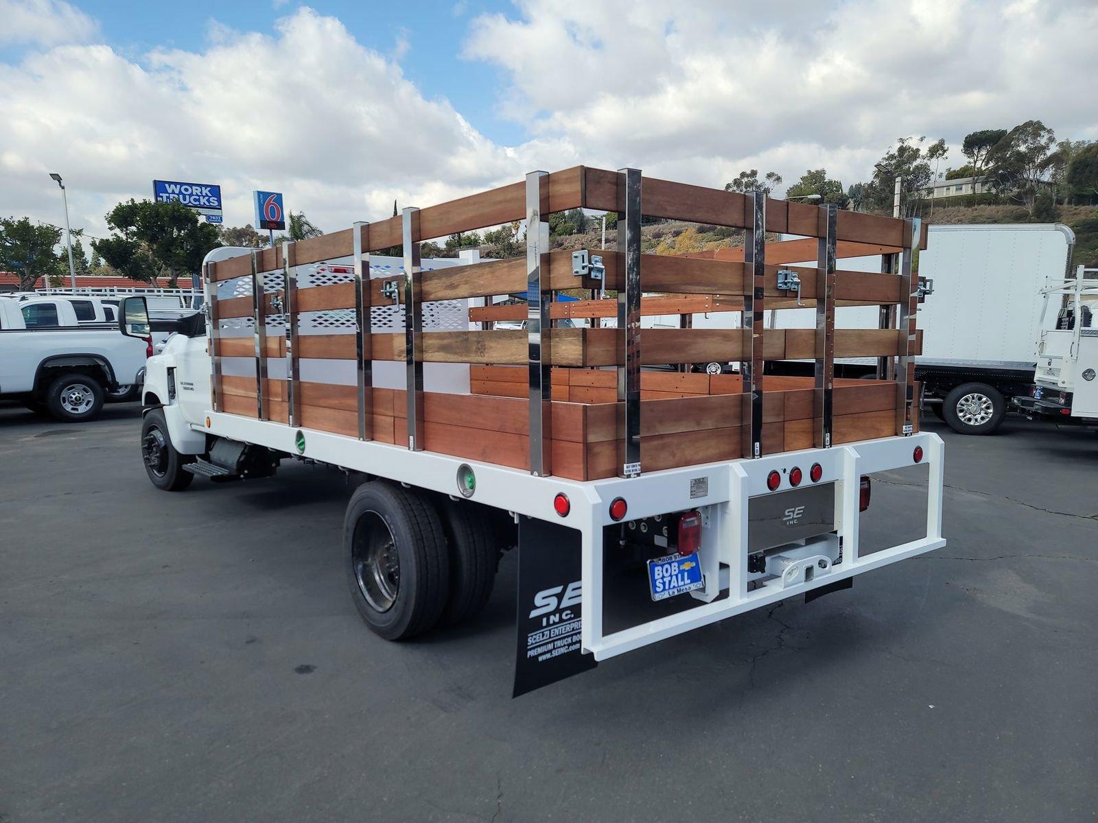 2024 Chevrolet Silverado Chassis Cab Vehicle Photo in LA MESA, CA 91942-8211