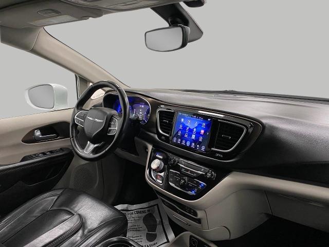 2017 Chrysler Pacifica Vehicle Photo in Appleton, WI 54913