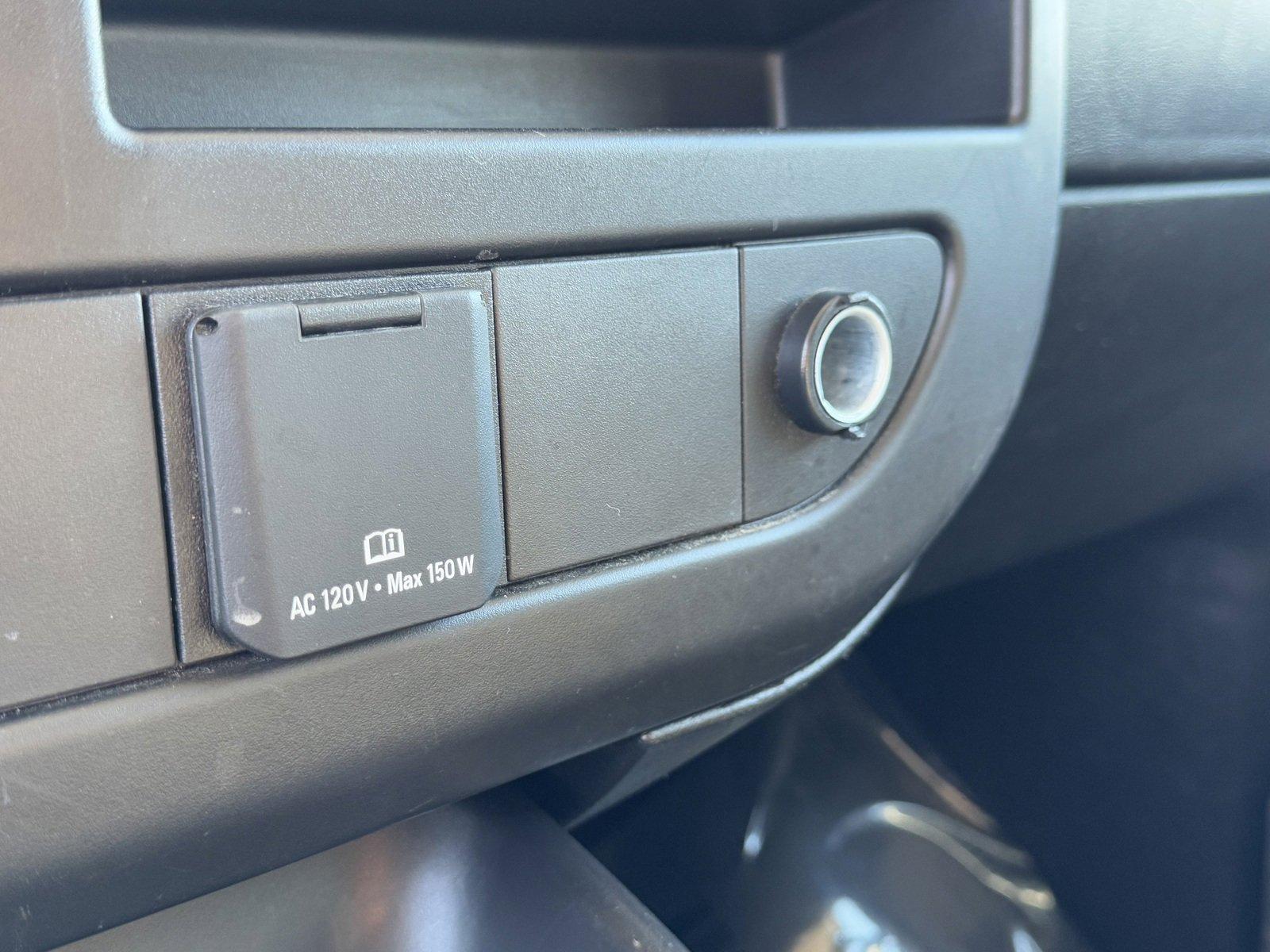 2023 Chevrolet Express Cargo 2500 Vehicle Photo in LOS ANGELES, CA 90007-3794