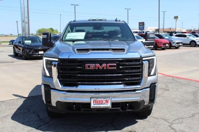 2025 GMC Sierra 2500 HD Vehicle Photo in Greenville, TX 75402