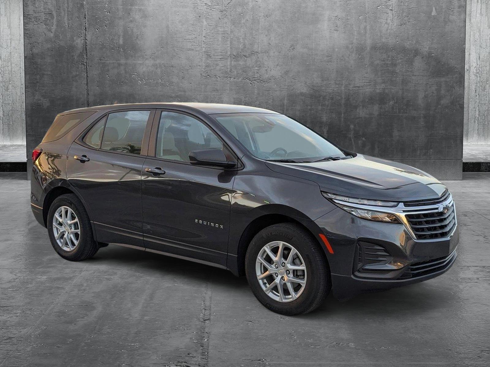 2022 Chevrolet Equinox Vehicle Photo in PEMBROKE PINES, FL 33024-6534
