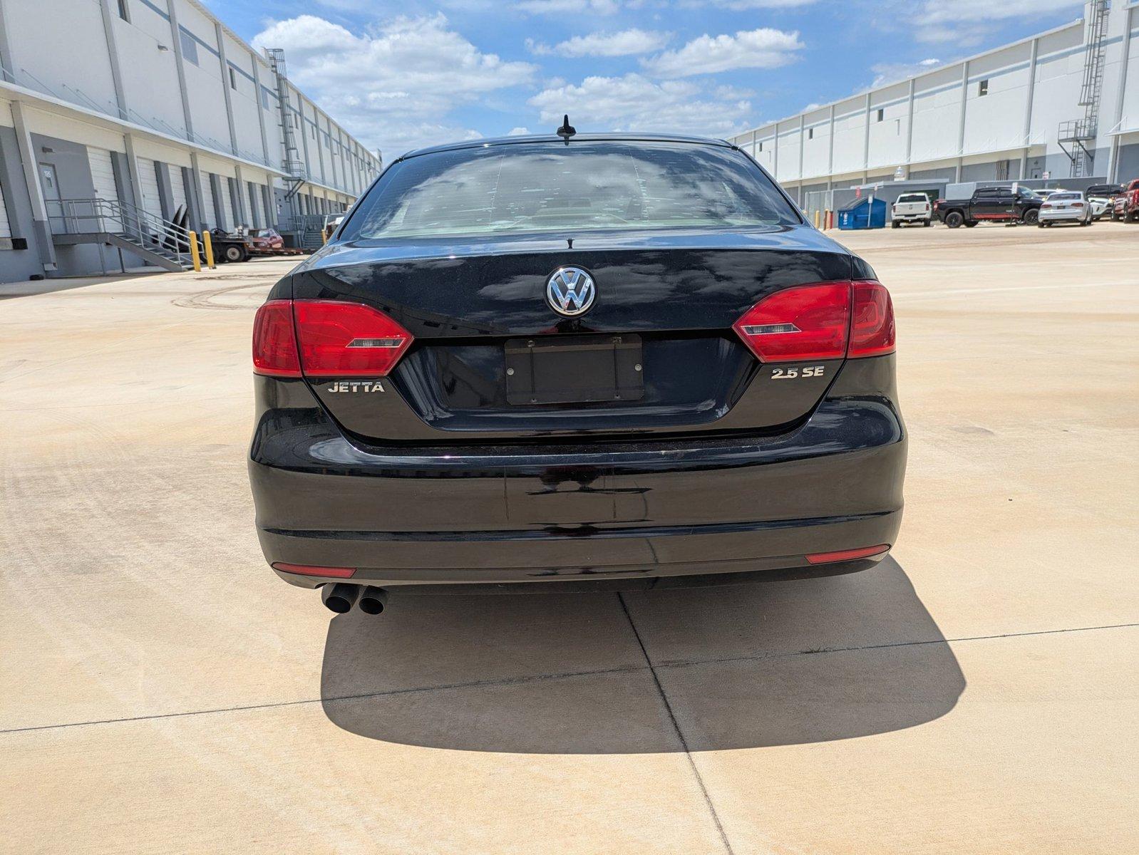 2012 Volkswagen Jetta Sedan Vehicle Photo in Winter Park, FL 32792