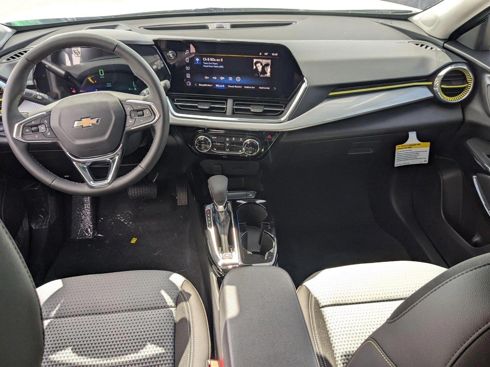 2025 Chevrolet Trax Vehicle Photo in MIAMI, FL 33134-2699
