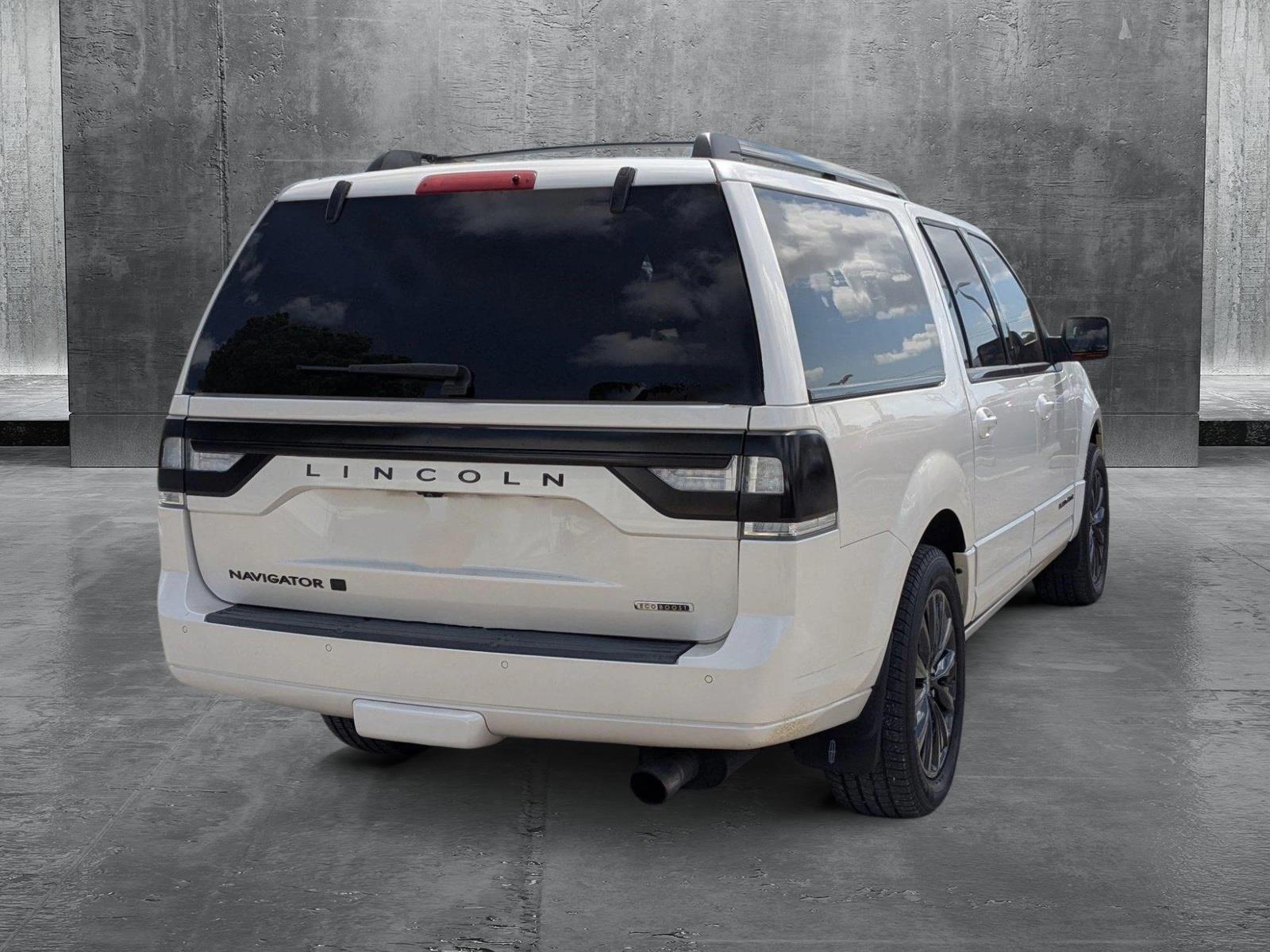 2016 Lincoln Navigator L Vehicle Photo in Miami, FL 33015