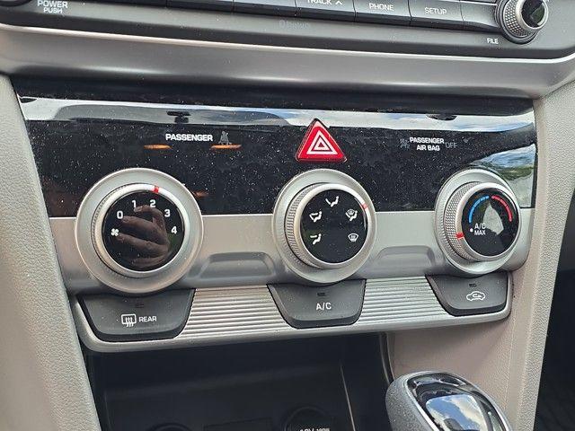 2019 Hyundai ELANTRA Vehicle Photo in Pleasant Hills, PA 15236