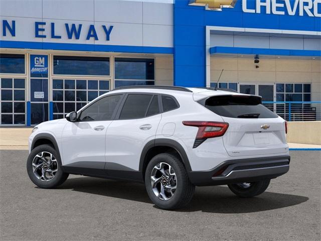 2025 Chevrolet Trax Vehicle Photo in ENGLEWOOD, CO 80113-6708