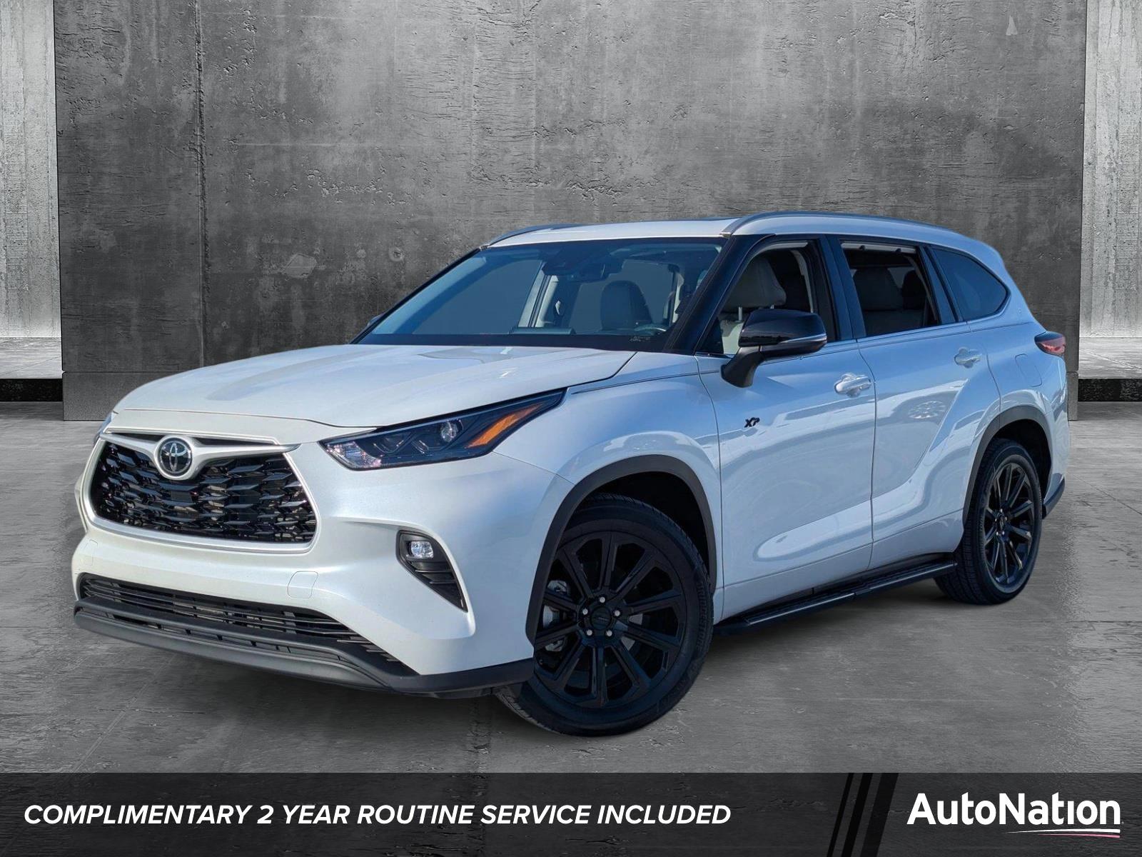 2022 Toyota Highlander Vehicle Photo in Ft. Myers, FL 33907