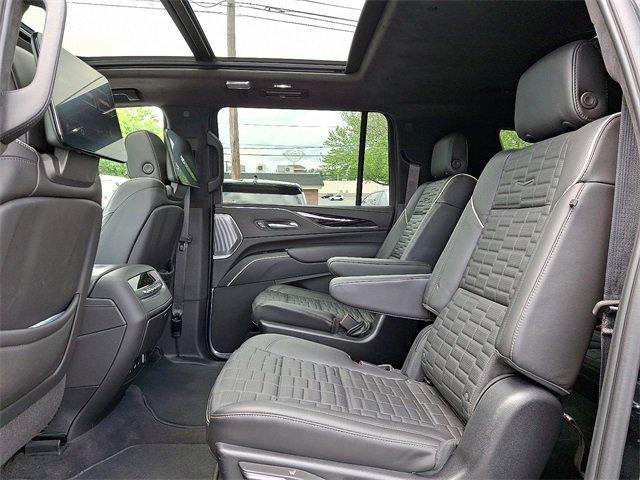 2023 Cadillac Escalade ESV Vehicle Photo in ALLENTOWN, PA 18103-7399