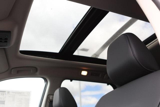 2025 Nissan Pathfinder Vehicle Photo in Hazelwood, MO 63042