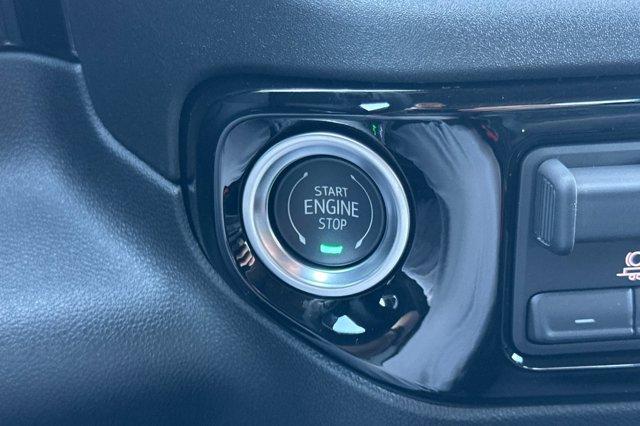 2025 GMC Sierra 1500 Vehicle Photo in STOCKTON, CA 95212-2838