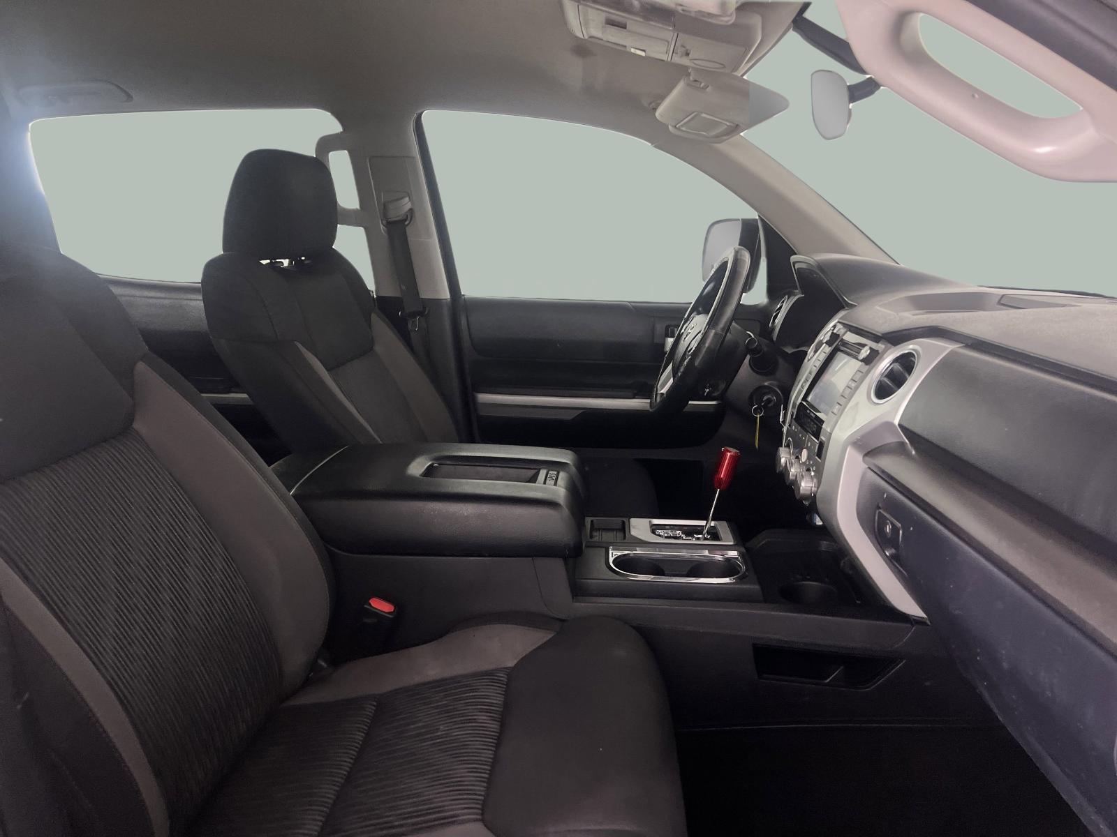 2017 Toyota Tundra 2WD Vehicle Photo in GEORGETOWN, TX 78626-7508