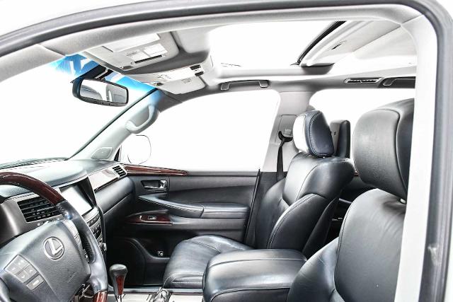 2013 Lexus LX 570 Vehicle Photo in DALLAS, TX 75235