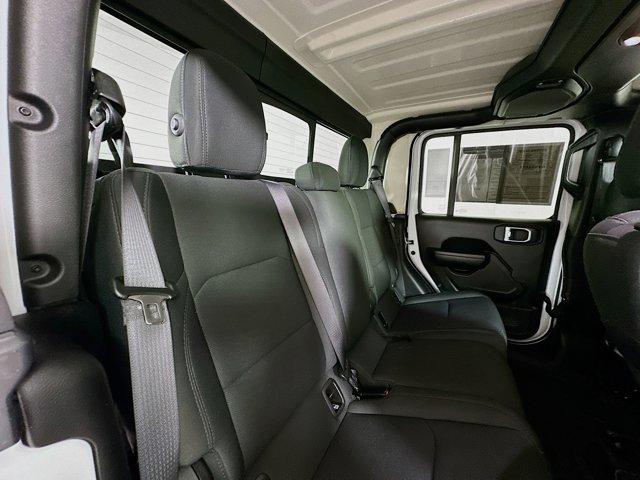 2021 Jeep Gladiator Vehicle Photo in Doylsetown, PA 18901