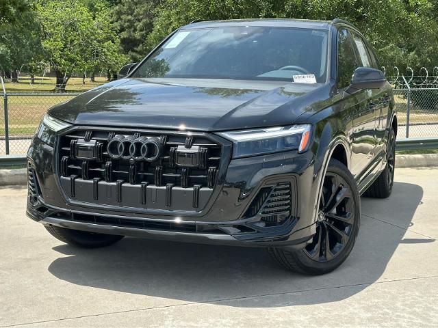 2025 Audi Q7 Vehicle Photo in HOUSTON, TX 77090