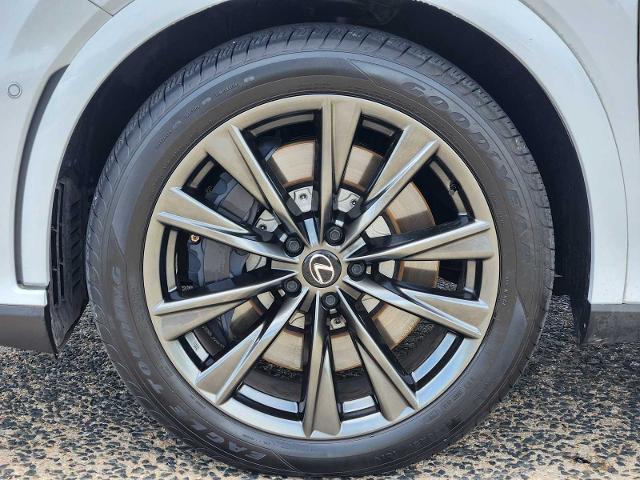 2024 Lexus RX 350 Vehicle Photo in FORT WORTH, TX 76132
