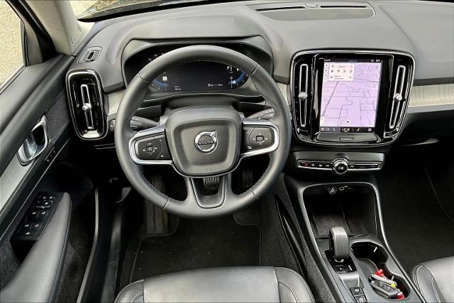 2024 Volvo XC40 Vehicle Photo in Tulsa, OK 74145