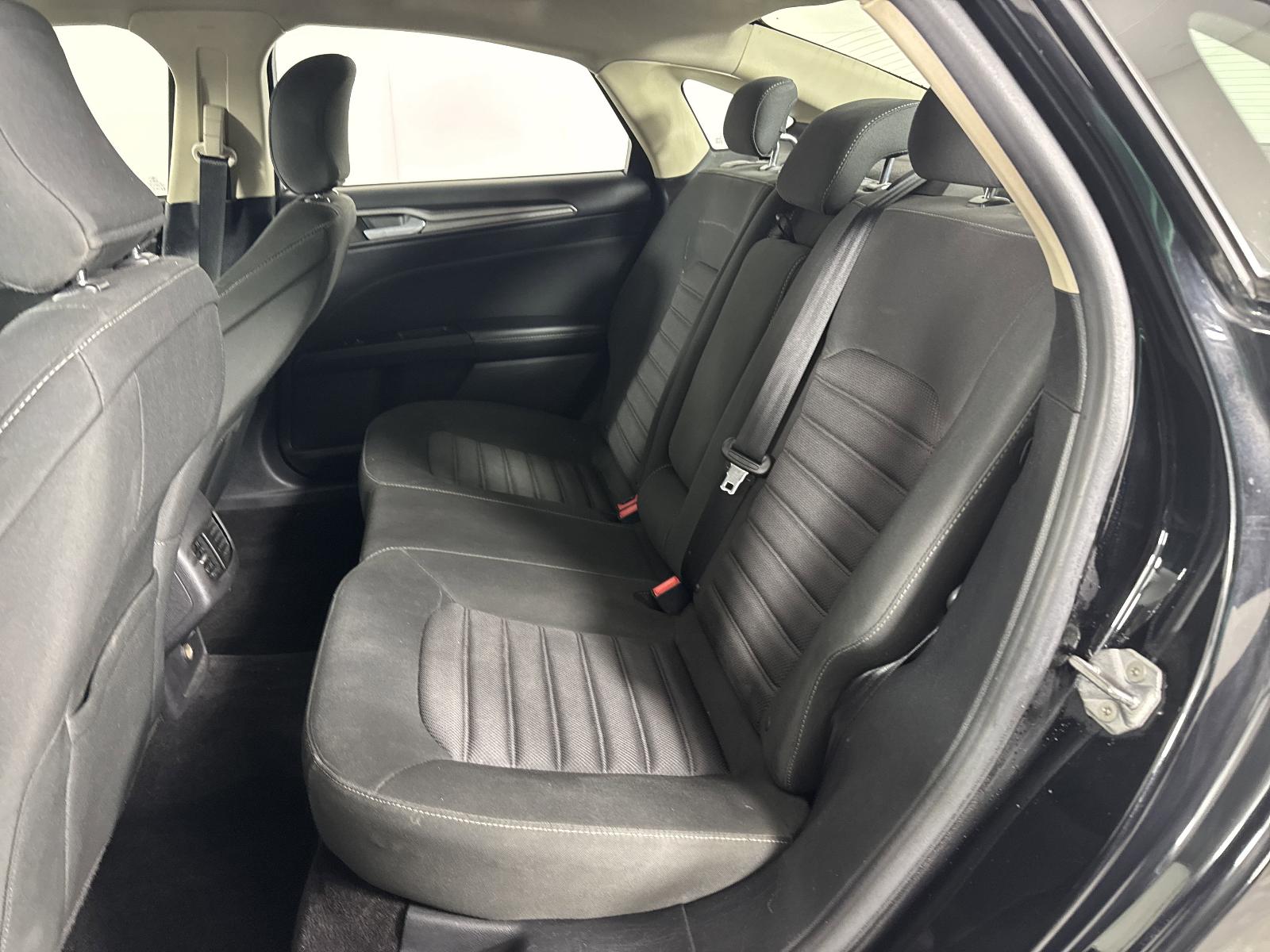 2017 Ford Fusion Vehicle Photo in GEORGETOWN, TX 78626-7508