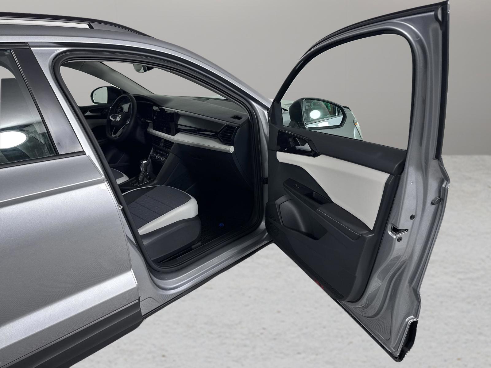 2025 Volkswagen Taos Vehicle Photo in Georgetown, TX 78626