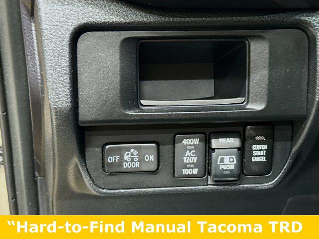 2017 Toyota Tacoma Vehicle Photo in EVERETT, WA 98203-5662