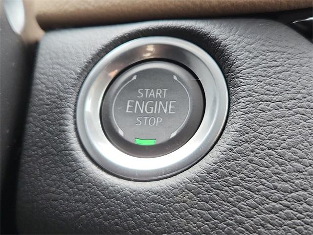 2024 Cadillac XT4 Vehicle Photo in ALLENTOWN, PA 18103-7399