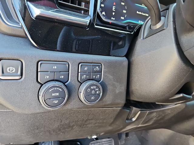 2025 Chevrolet Silverado 3500 HD Vehicle Photo in SAN ANGELO, TX 76903-5798