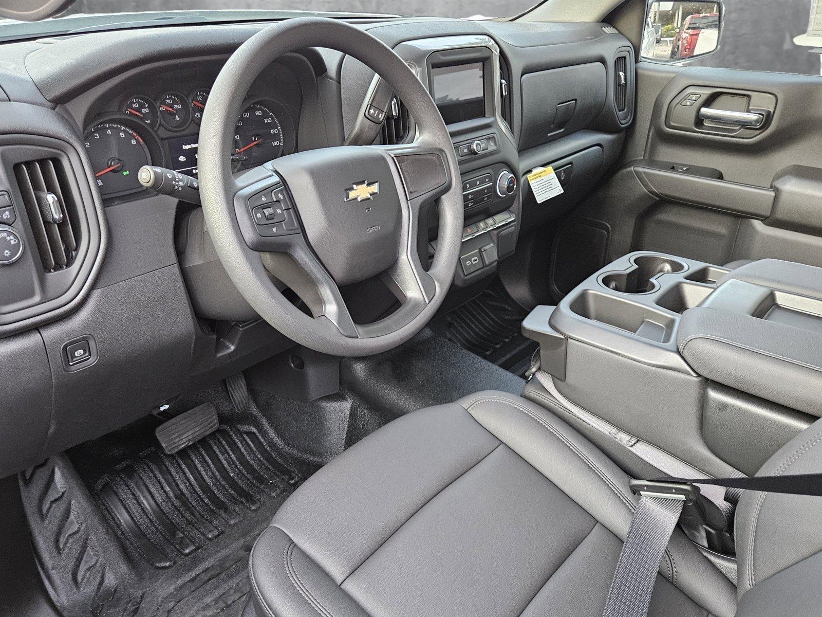 2025 Chevrolet Silverado 1500 Vehicle Photo in GREENACRES, FL 33463-3207