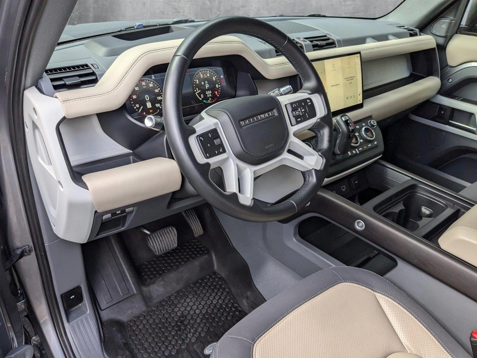 2022 Land Rover Defender Vehicle Photo in Pompano Beach, FL 33064