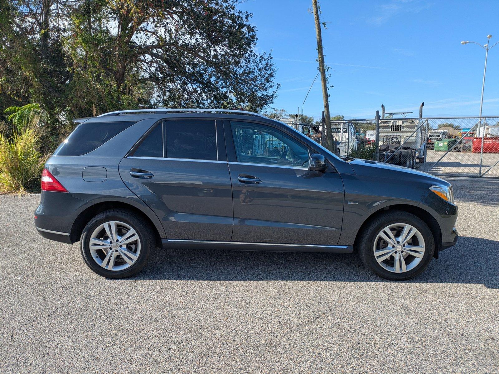 2012 Mercedes-Benz M-Class Vehicle Photo in Sarasota, FL 34231