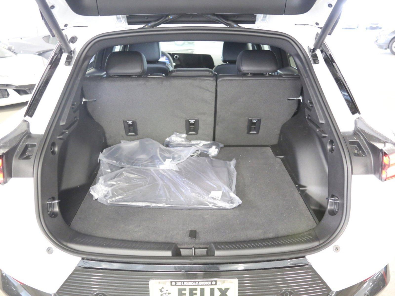 2025 Chevrolet Equinox EV Vehicle Photo in LOS ANGELES, CA 90007-3794